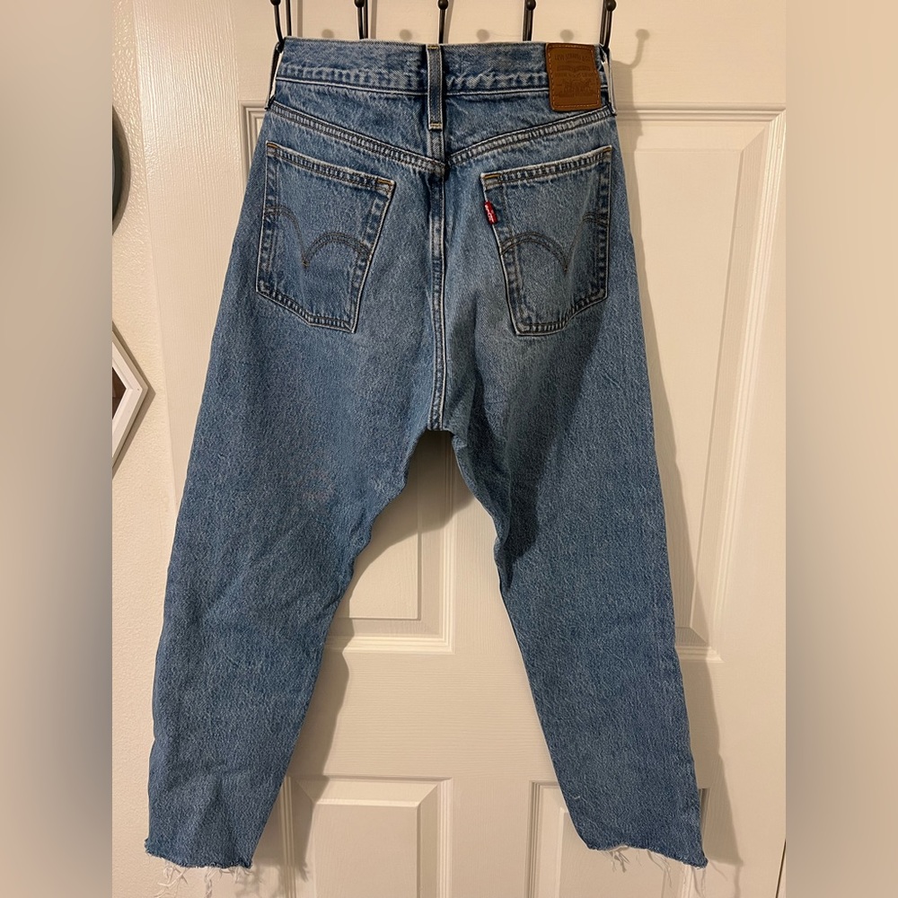 Levis Wedgie sz 29 - Picture 9 of 10